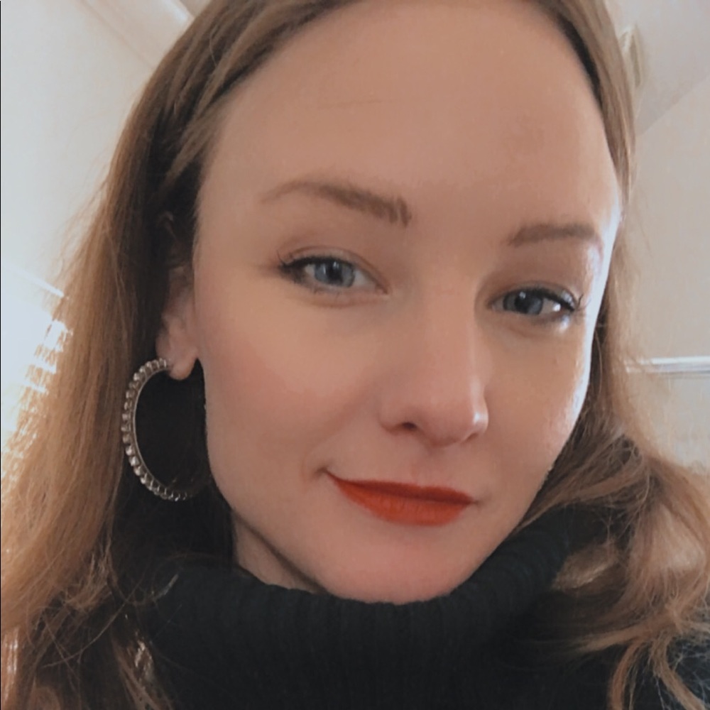 Meet your Posher, Alisha